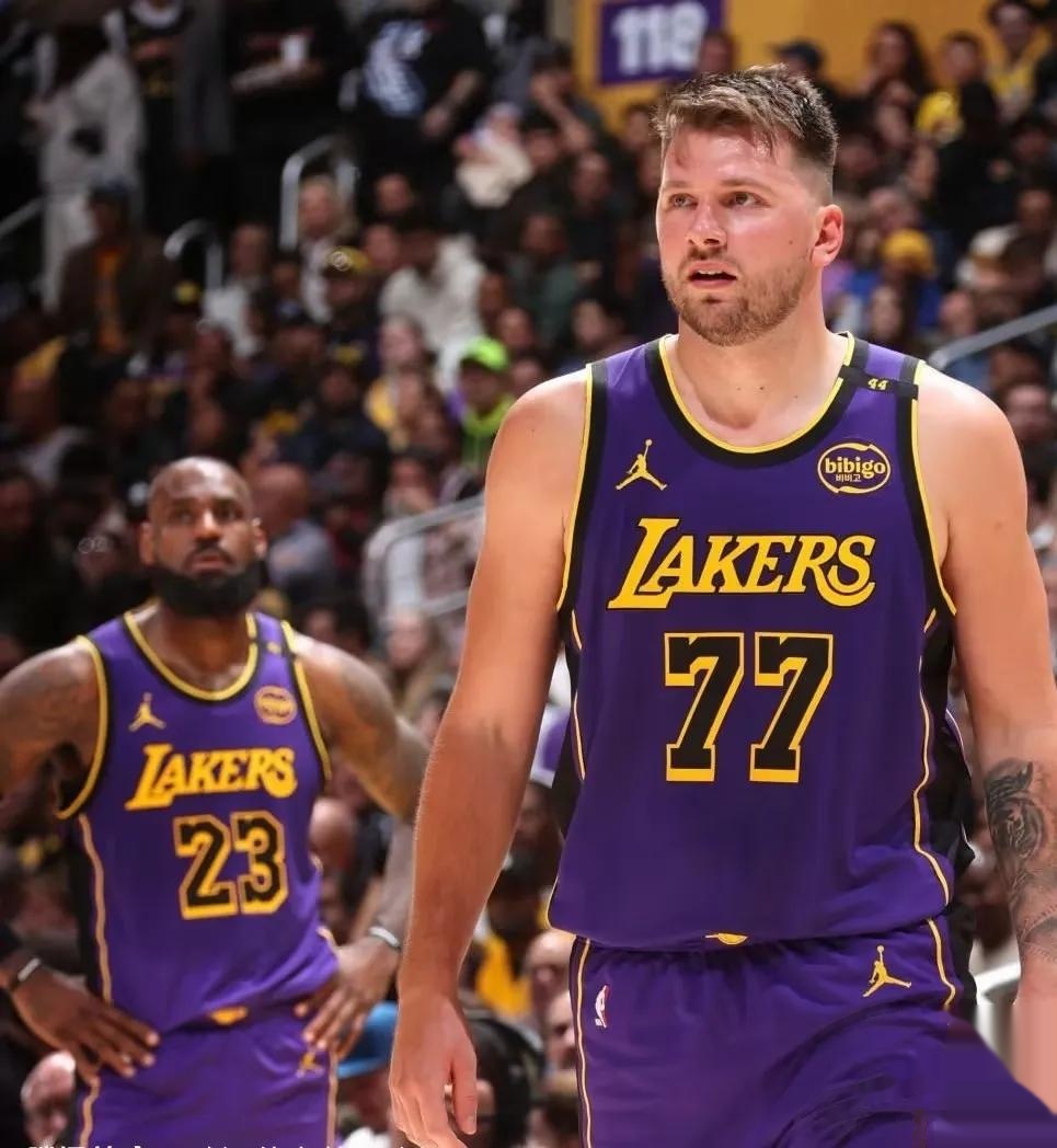 赛前体能课后;萨克拉门托国王战术微调备战NBA季后赛;赛场秩序良好;赛季目标并未改变的简单介绍 赛前体能课后;萨克拉门托国王战术微调备战NBA季后赛;赛场秩序良好;赛季目标并未改变的简单介绍