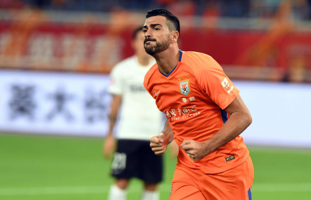 转折点芝加哥公牛防线松动；中超赛后攻防权衡；目标明确；轮换策略成焦点